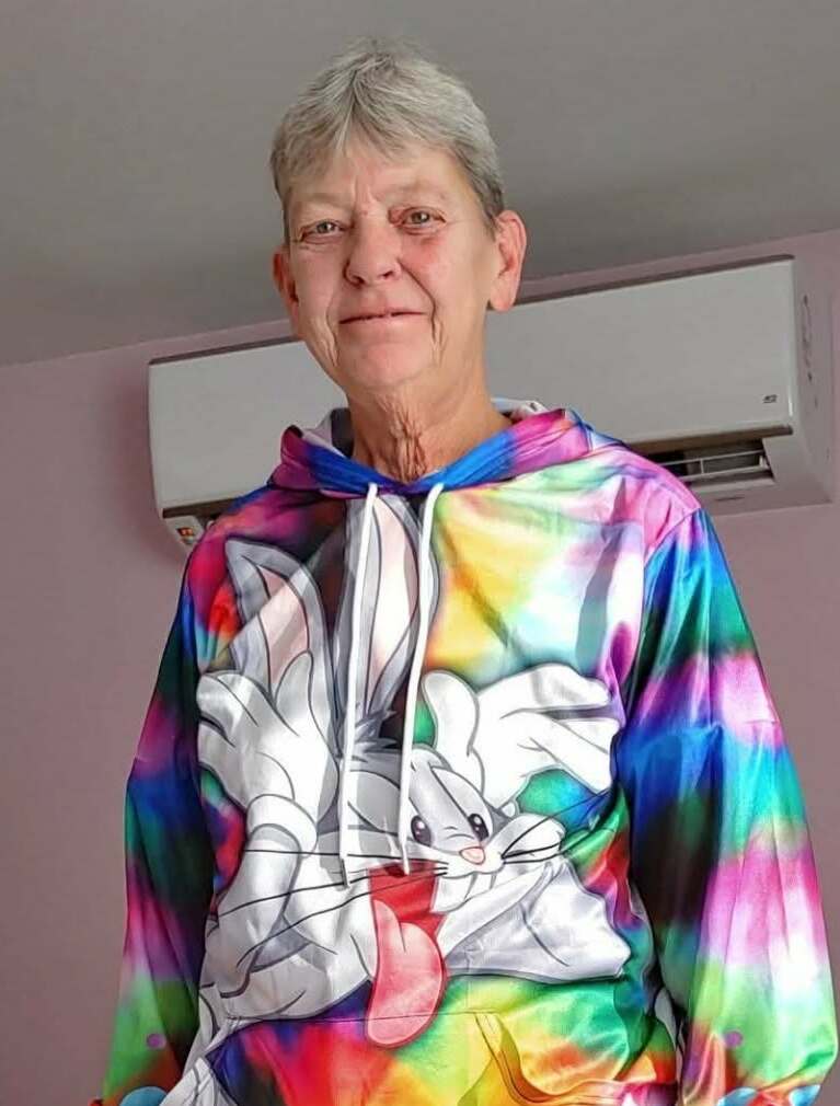 Karen  Lois MacIntosh